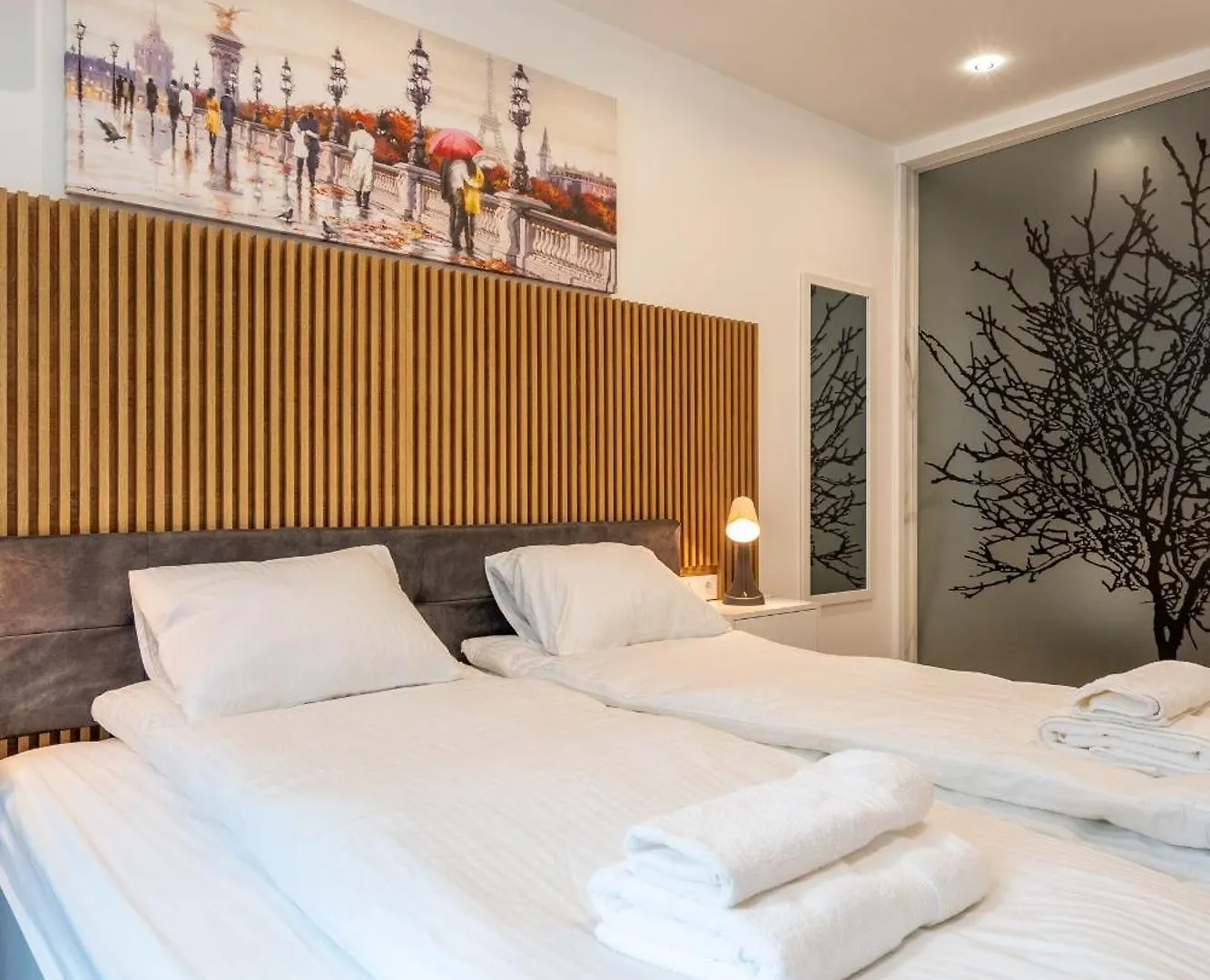 Zenith Apartment Sofia