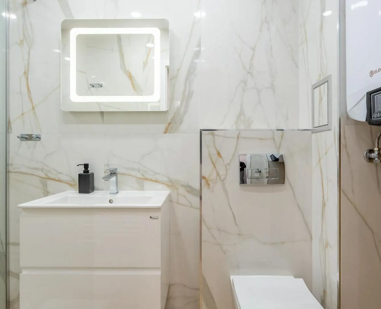 Zenith Apartment Sofia